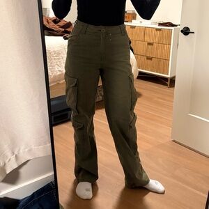 Bershka Women’s Olive Cargo Pants